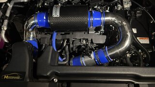 toyota-noah-r90-hybrid-with-twinsurbo