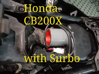 honda-cb200x-with-surbo
